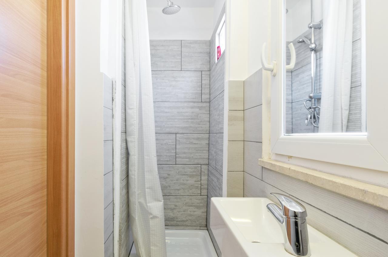 Studio Vicolo De Renzi Trastevere Řím Exteriér fotografie